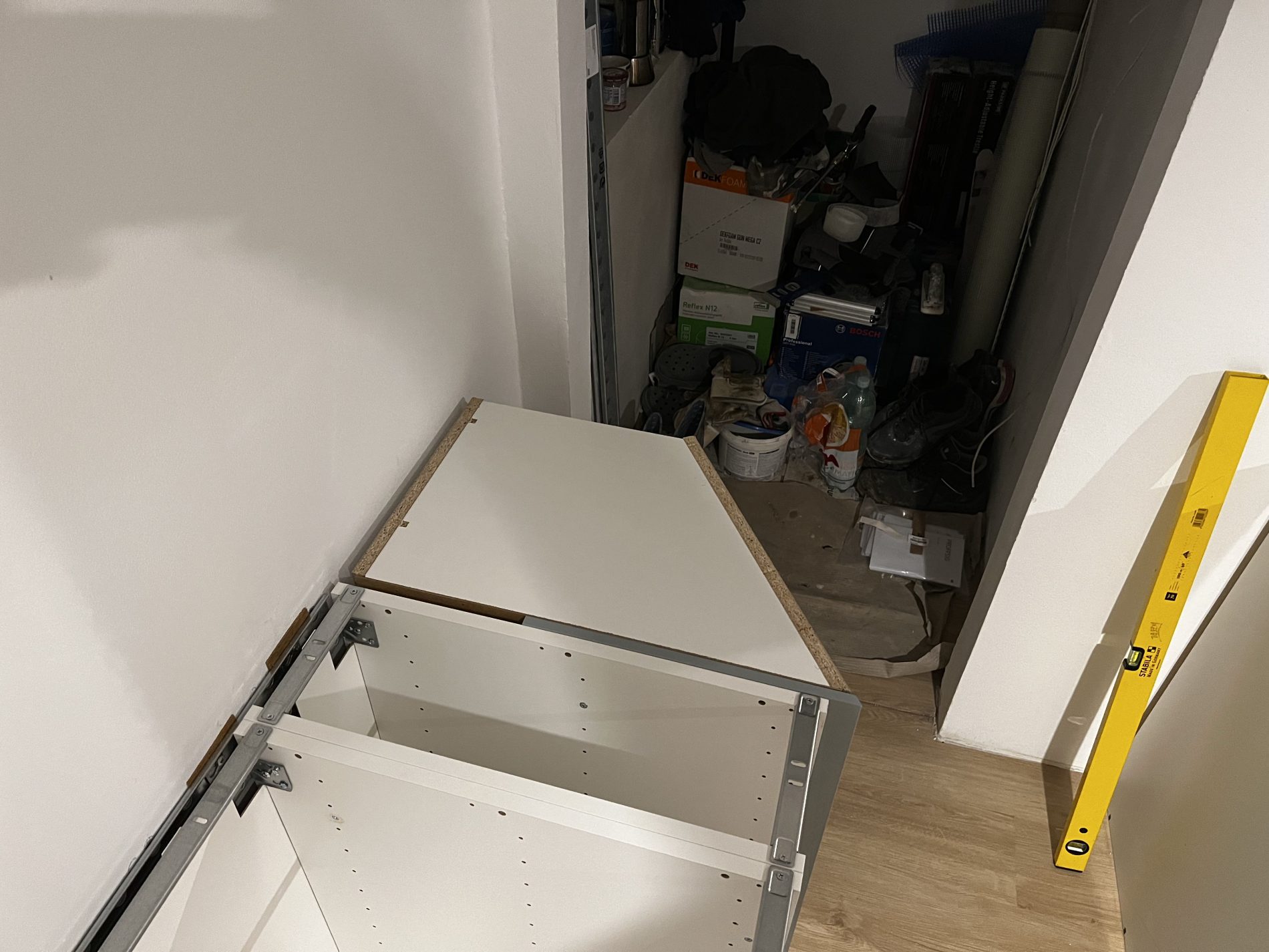 IKEA montáž kuchyně